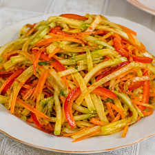 Кабачки по-корейски на зиму