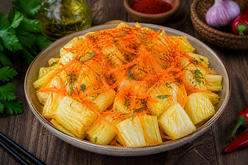 Капуста с шафраном по-корейски